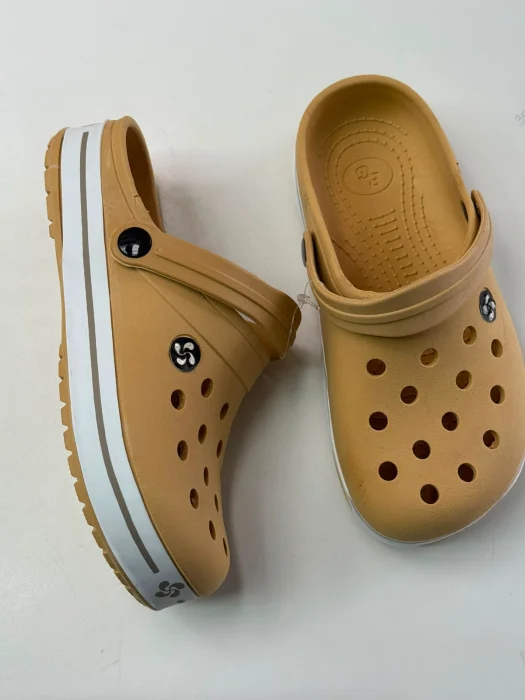 Zuecos Ojotas Estilo Crocs