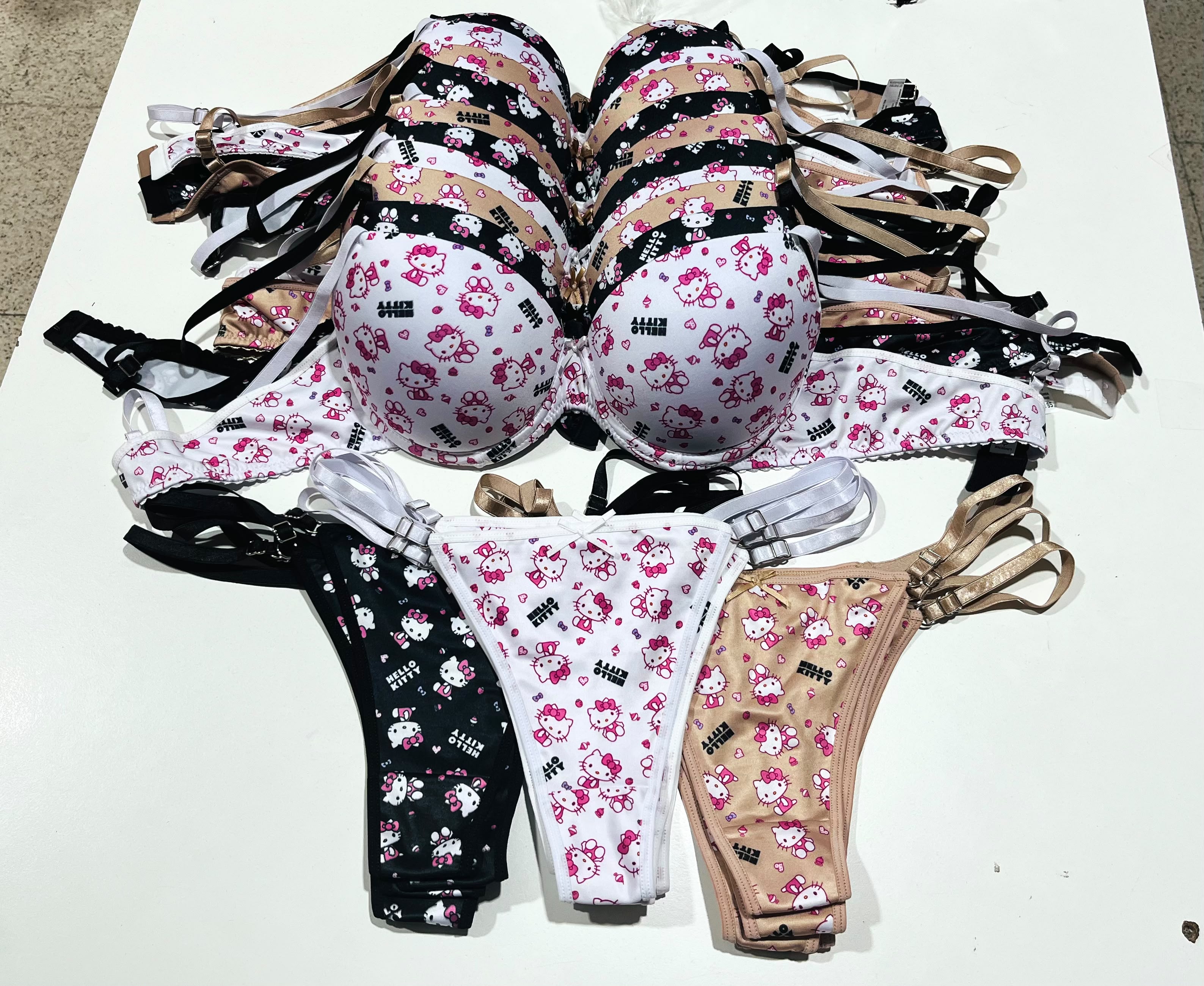 Conjunto Hello Kitty - 1000220205.jpg