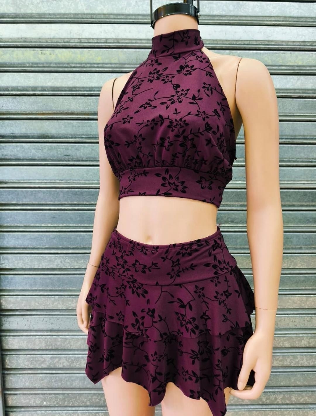 Conjunto Victoria de Short Pollera y Top - Imagen 3