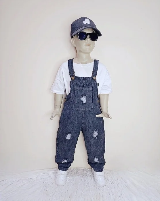 Jardinero de Bebe Gris
