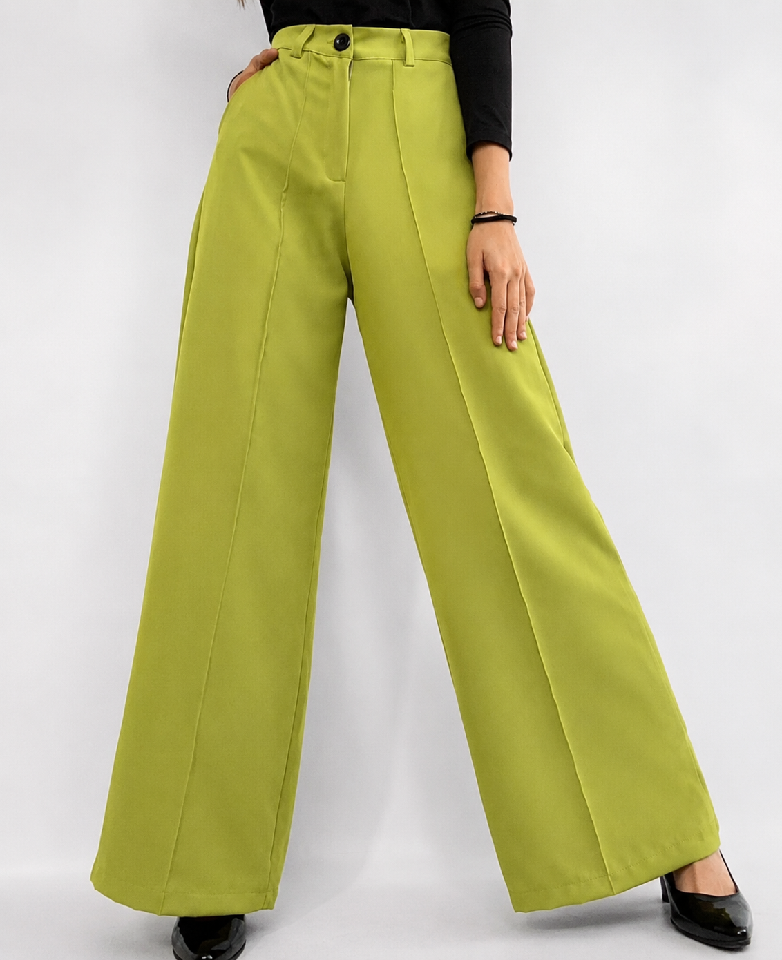 Pantalón Sastrero - 45872DB4-C93C-4F37-A339-18740CAA5A2A.png
