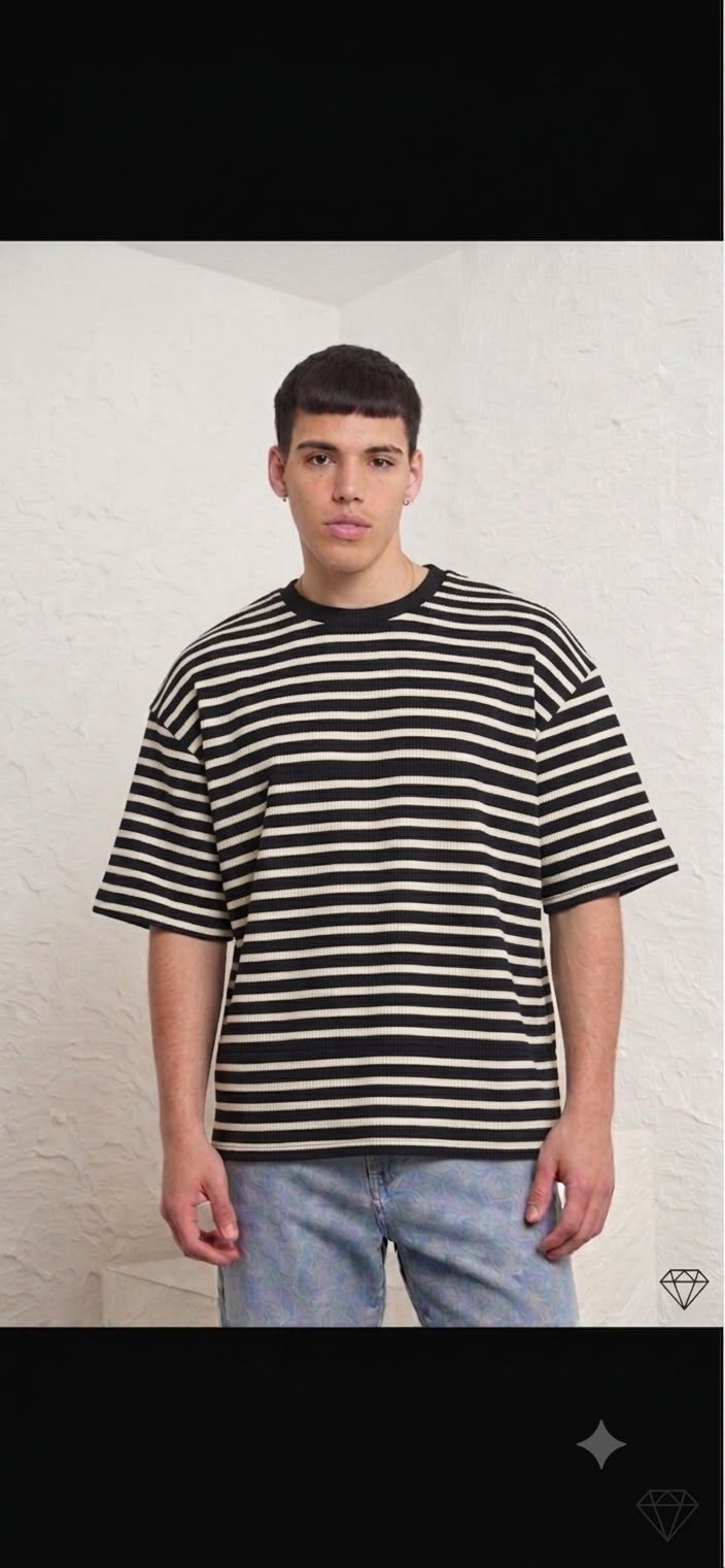 Remera Boxy Rallada - 1ad226d6-1ba1-4f9e-bf70-97e777954eae.JPG