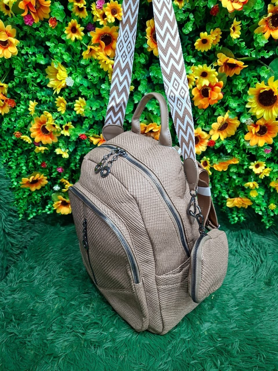 Mochila Ecocuero Reforzada en Excelente Calidad - Imagen 4