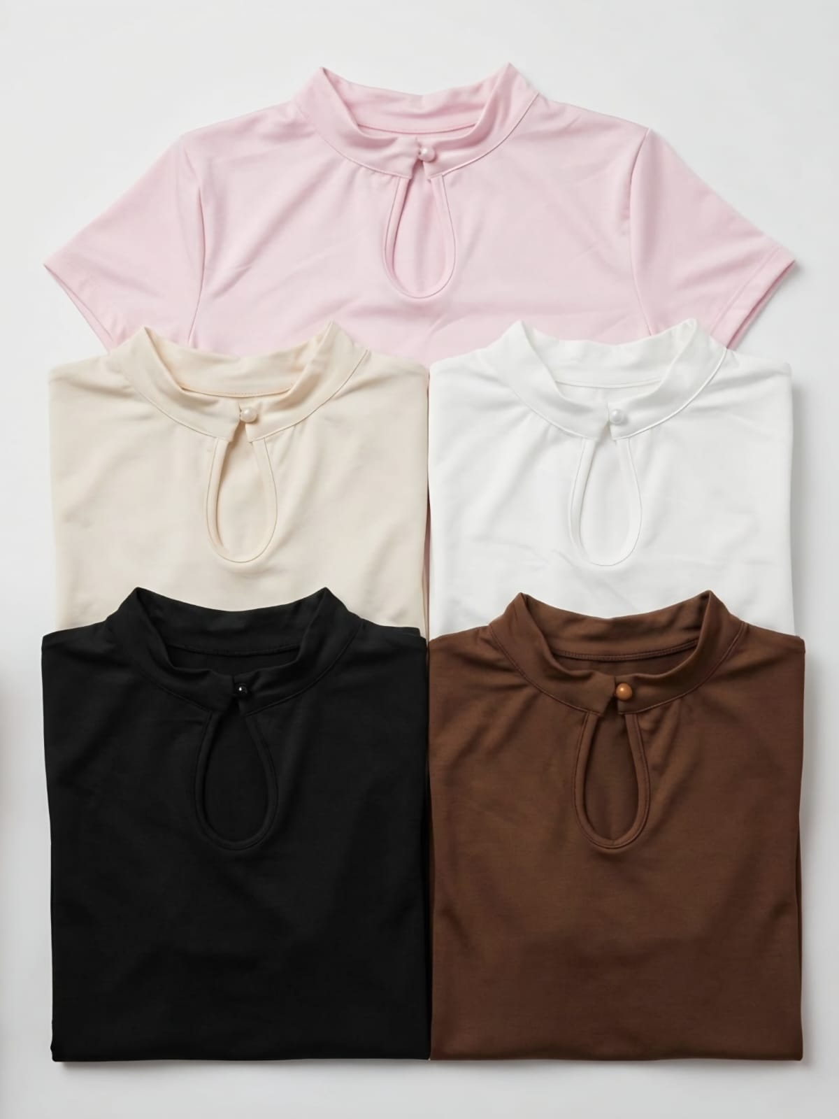 #212 Remera Cuello Maho con Boton - 212%20(3).jpeg
