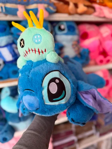 Últimos Peluche Stich con Manta