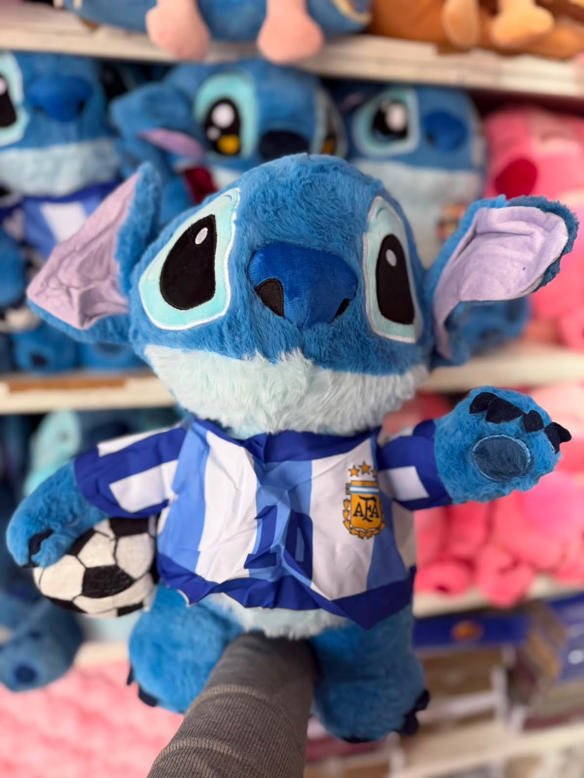Últimos Peluche Stich con Manta - Imagen 2