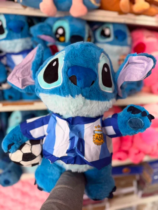 Últimos Peluche Stich con Manta