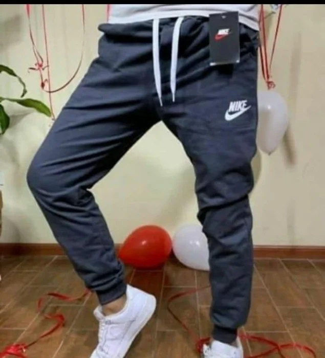 Jogins Nik  Frizado