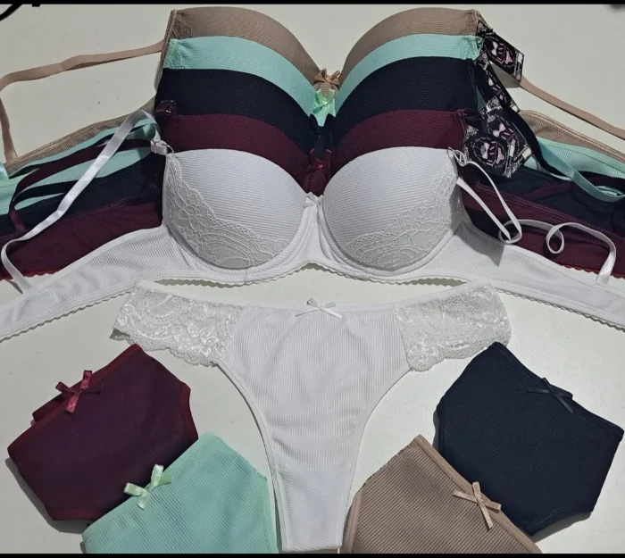 Conjunto Aro Morley con Medio Encaje
