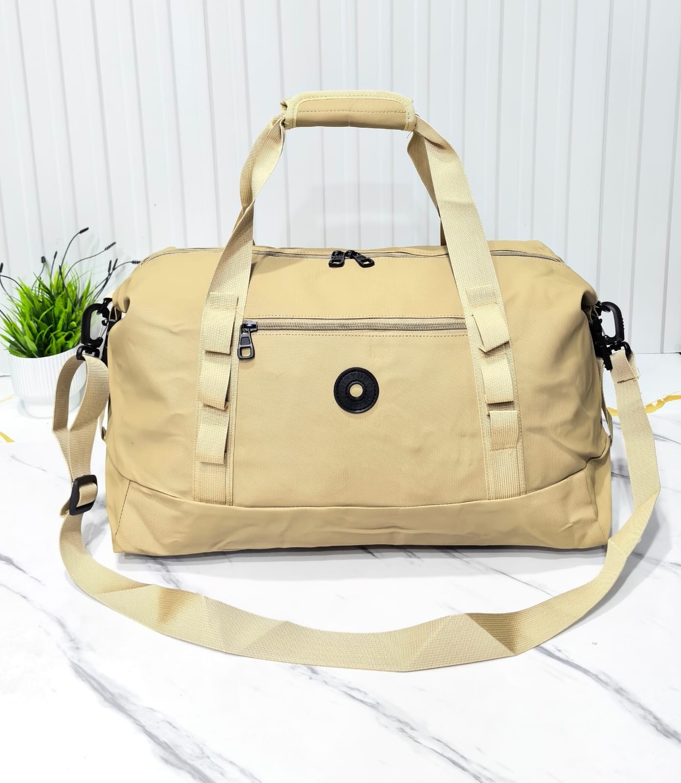 Bolso Morral de Amplia Capacidad* *engomado* Excelente Calidad
tira Desmontable. - Imagen 4