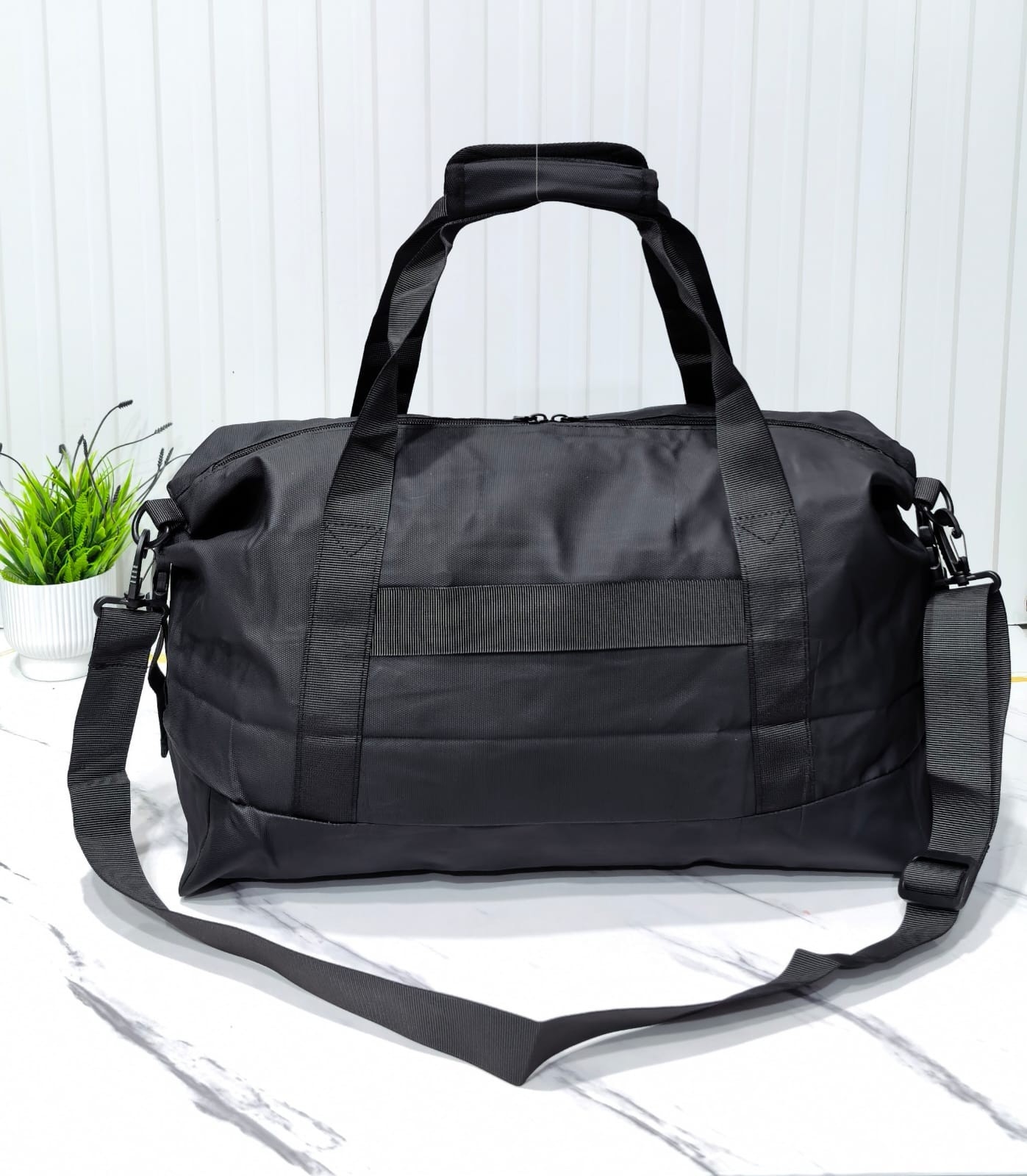 Bolso Morral de Amplia Capacidad* *engomado* Excelente Calidad
tira Desmontable. - Imagen 5