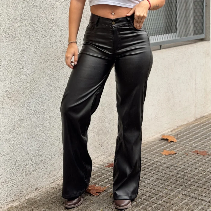 Pantalón Wide Leg Engomado