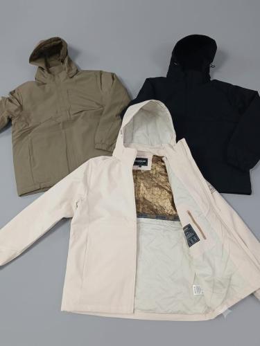 Impermeable
