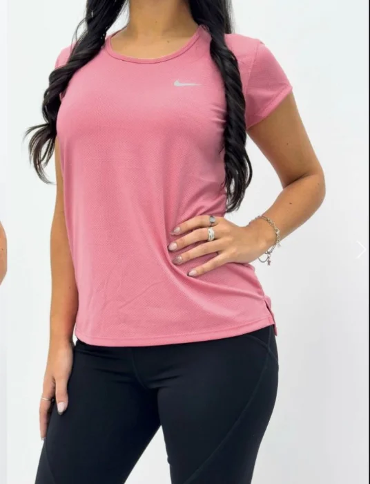 Remera Dri-fit Nike y Adidas
