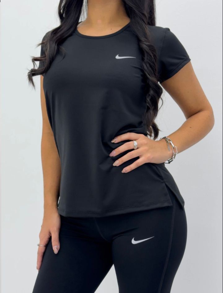 Remera Dri-fit Nike y Adidas - Imagen 4