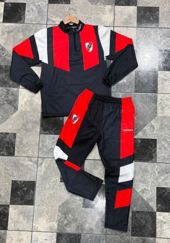 Conjunto River