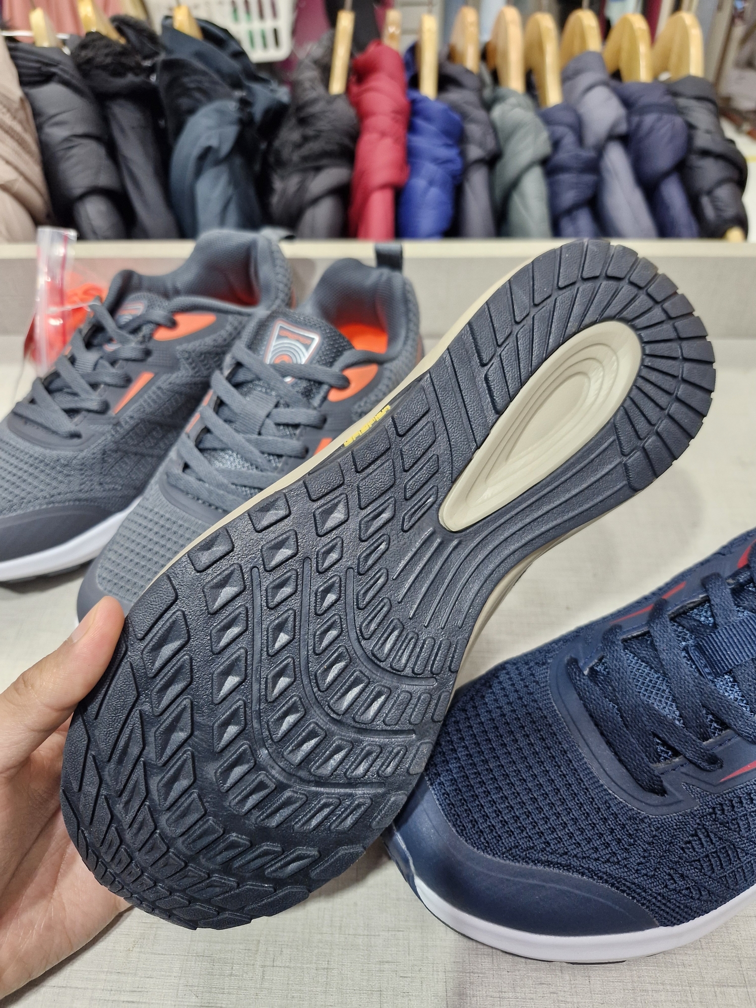 Zapatillas Deportivas Importadas - Imagen 3