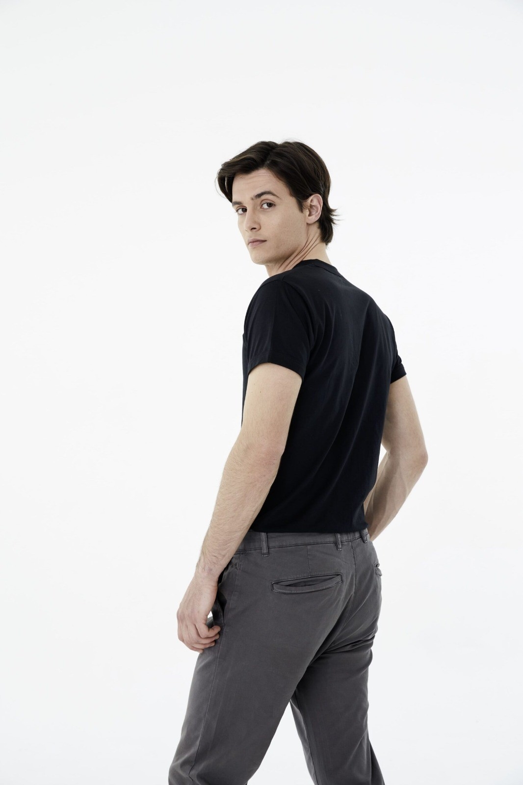 Remera Tres Ases Cuello V - Imagen 2