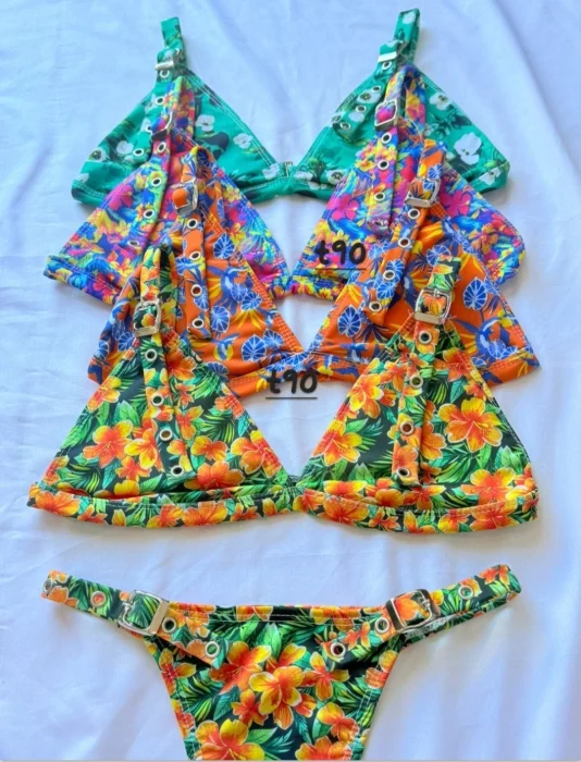 Bikinis con Herrajes