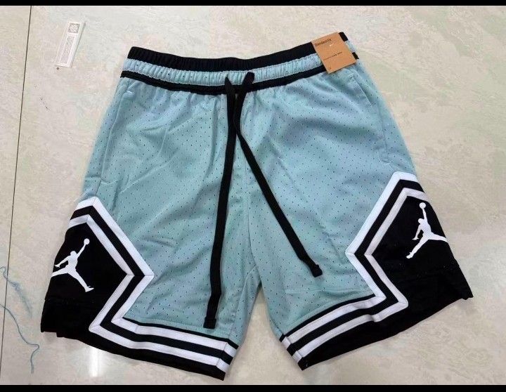 Shorts Diamond Jordan Importado - Imagen 5