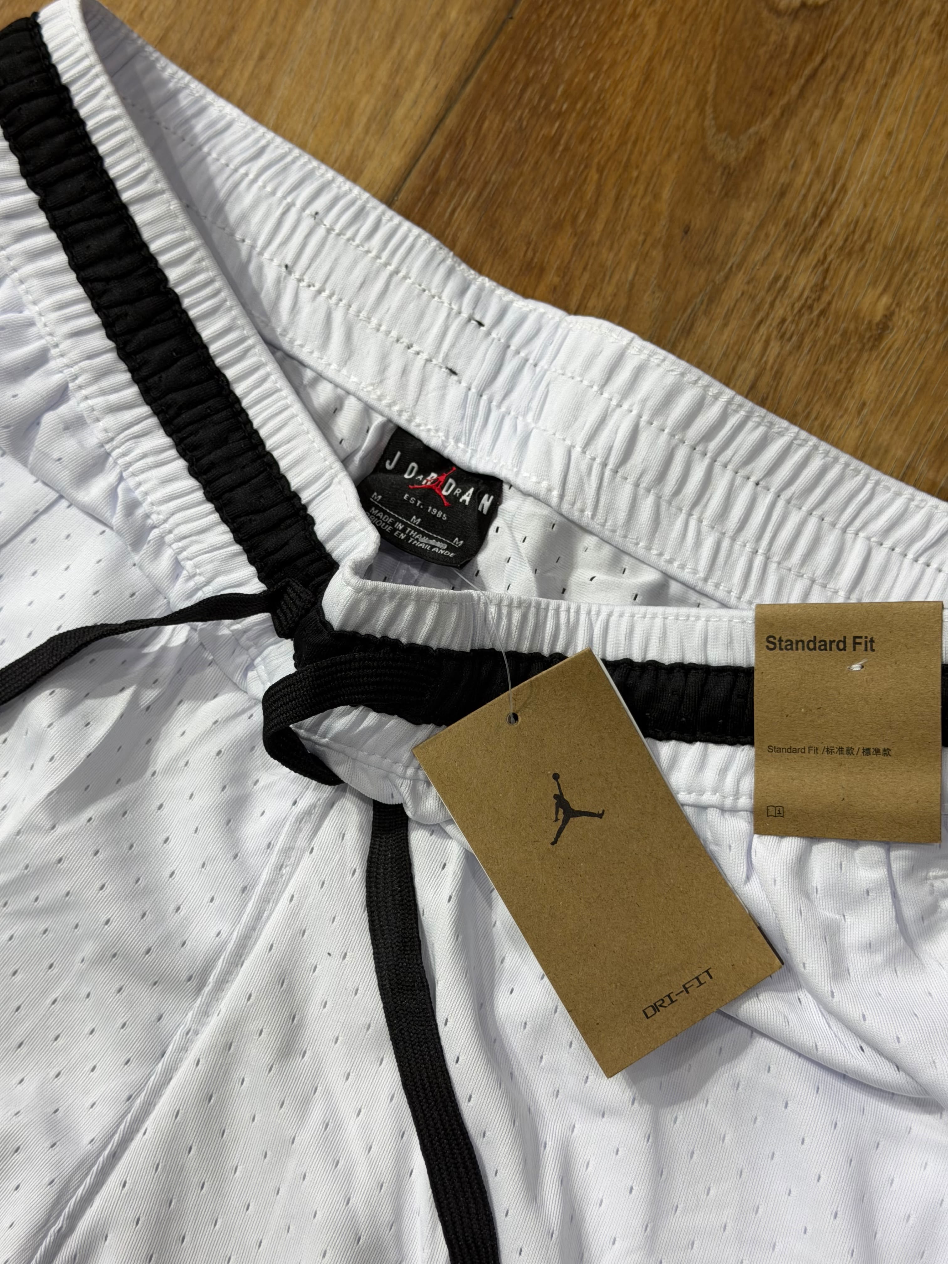 Short Jordan Diamond G5 Premium Importado - 4df47002-709a-4205-b55c-18d05c4abbf0.jpeg