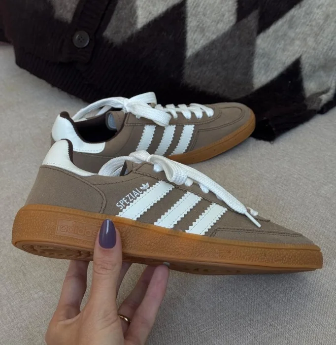 Samba Spezial Adid