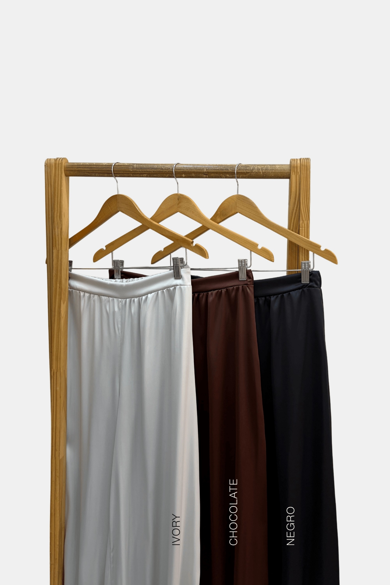 Pantalón Aladín de Satén con Francés, Elástico y Pañuelo Accesorio - Imagen 2