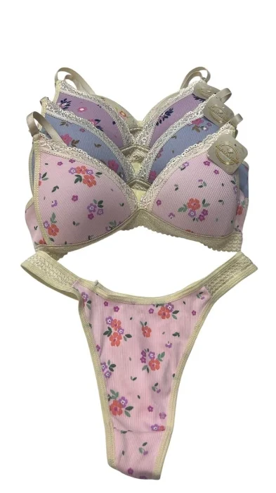Conjunto Morley con Encaje Flores