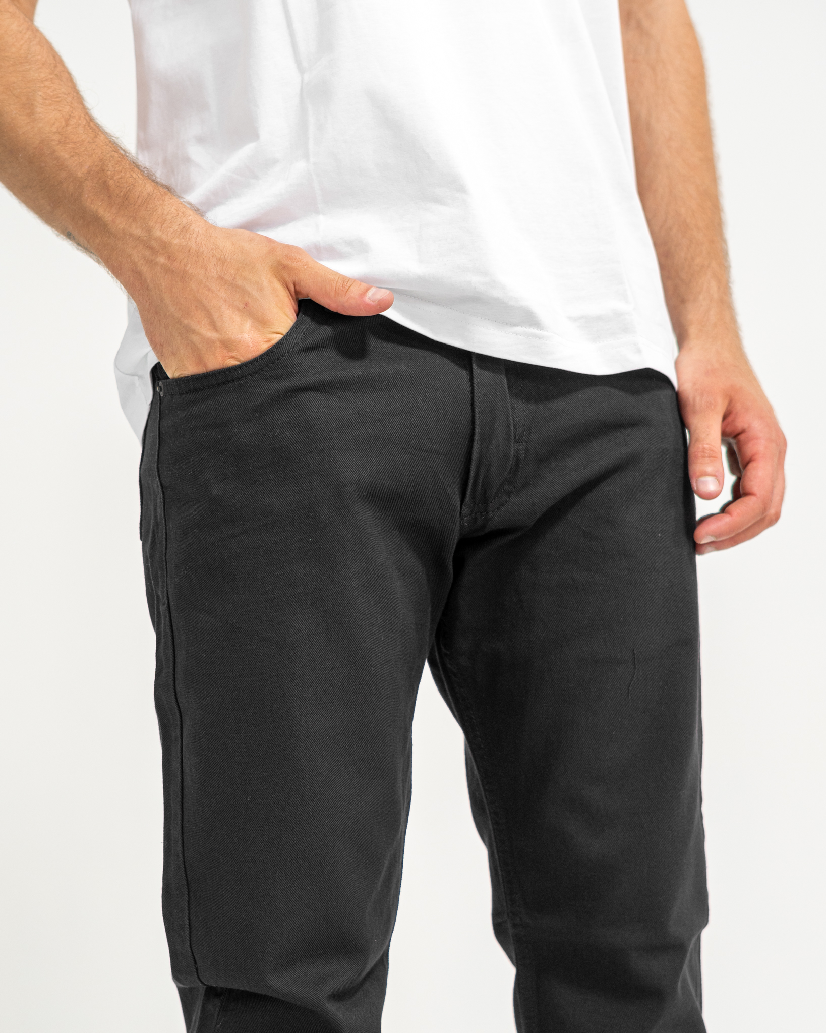 Pant. Hombre Recto Rígido Negro - DSC00831.jpg