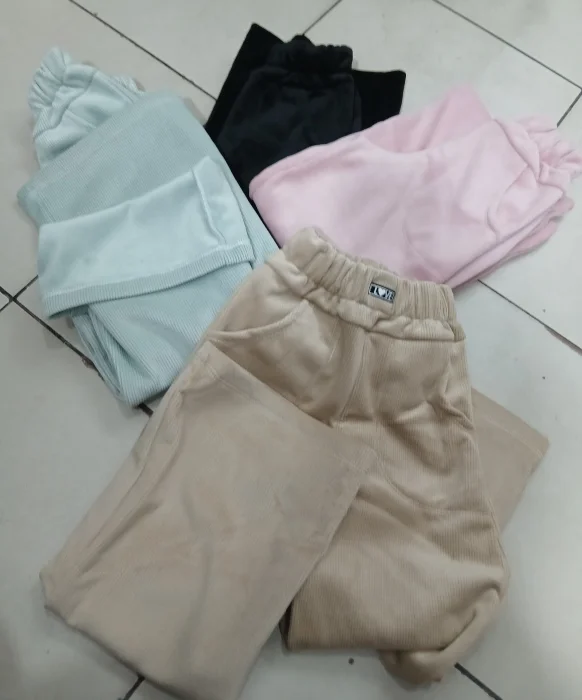 Pantalon con Cordero