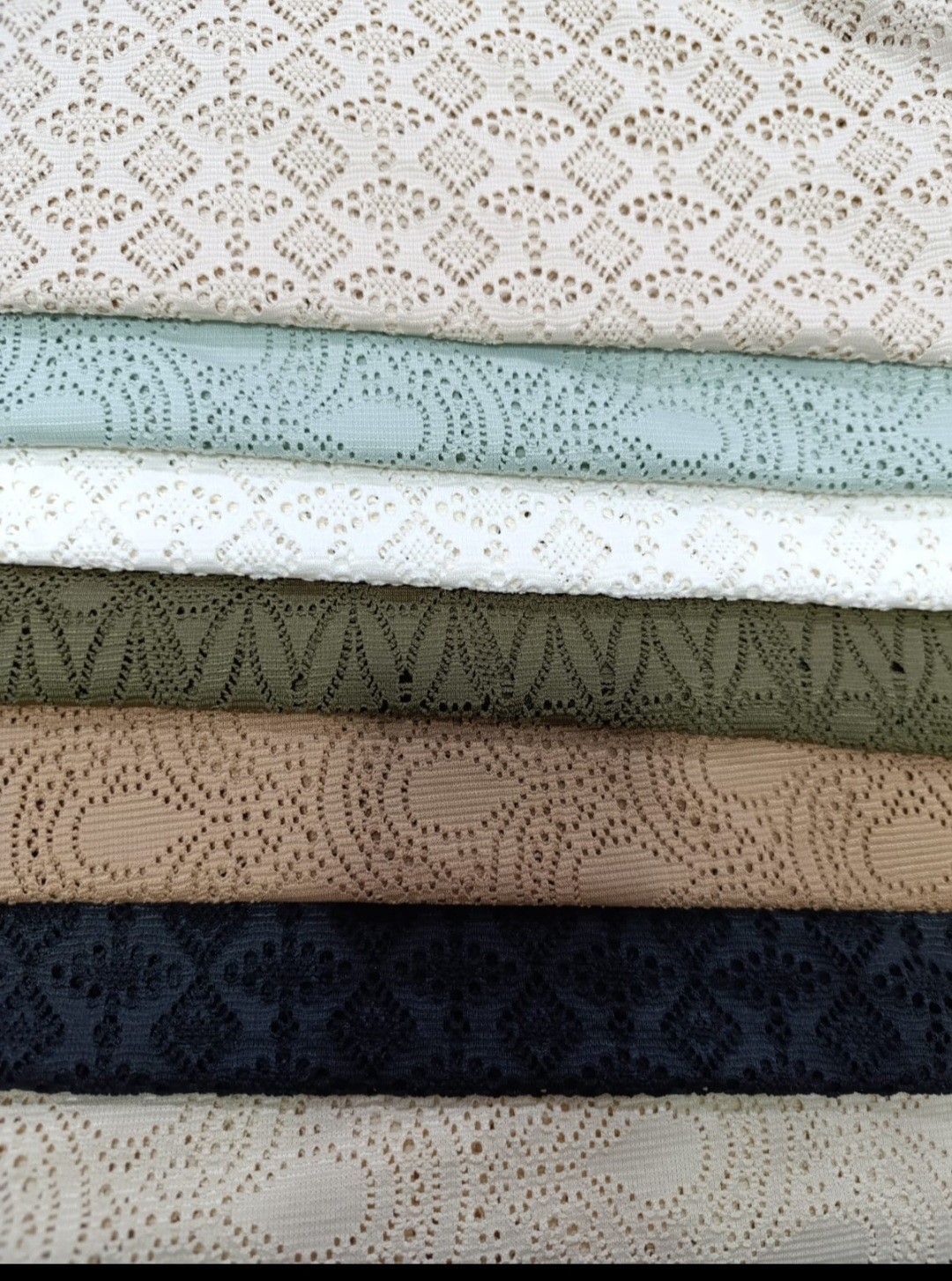 Remera Brodery Talles Grandes del 6 al 10 por Pedido - Imagen 3