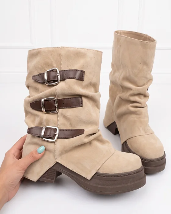 Botas con Hebillas Beige Gamuza