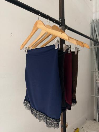 Remera Estraples Curvi