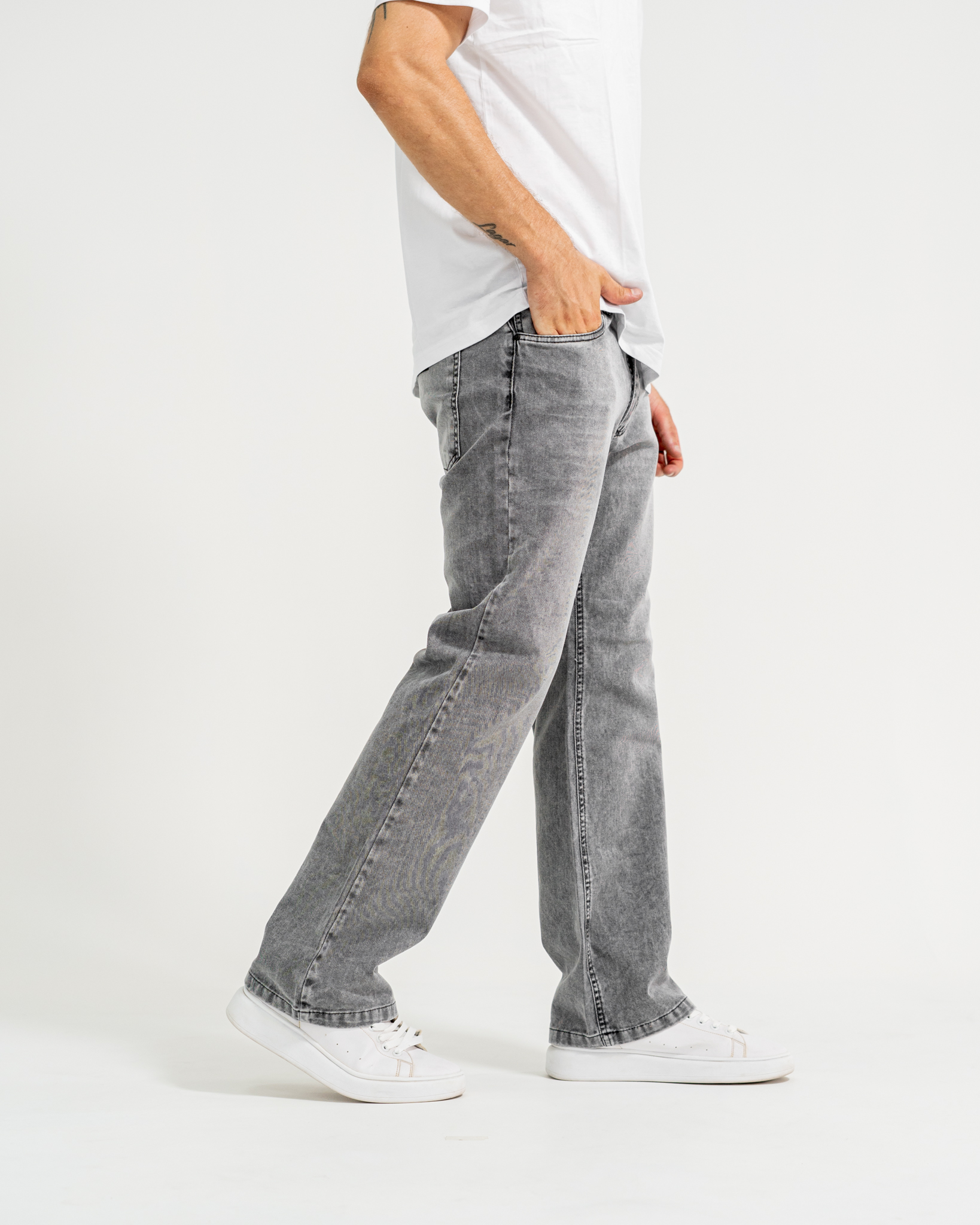 Jean Flare Rígido Gris Medio - DSC00859.jpg