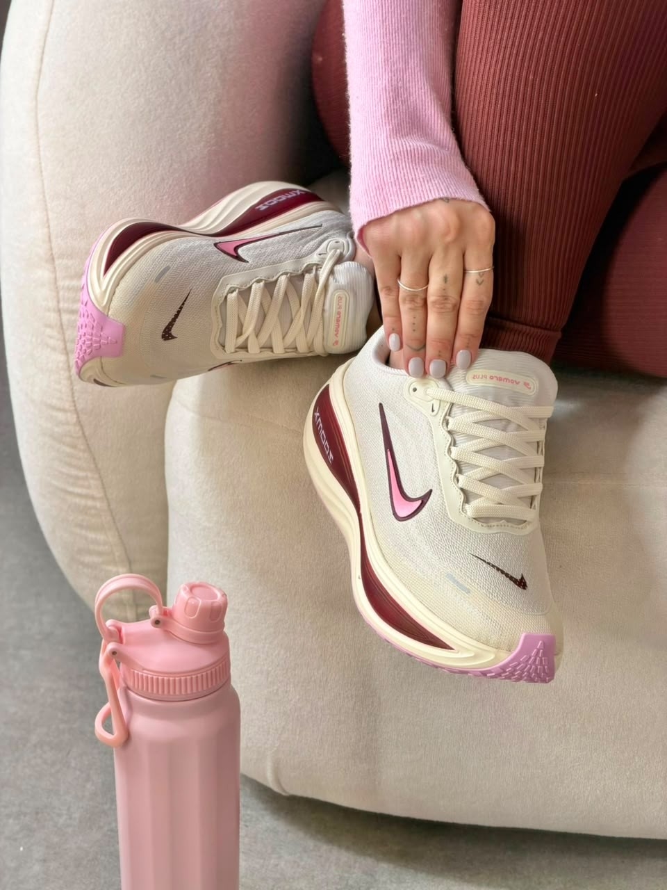 Zapatillas ni Ke Zoomx Vomero Plus Importadas Brasil - Imagen 2