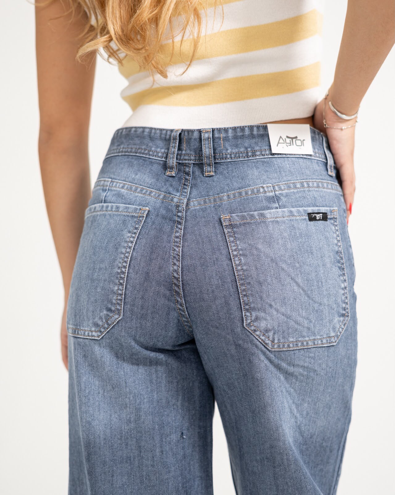 Jean Wide Leg Rigido Azul - 1b83f150-745f-4fdc-883e-160d50f5fa68.jfif
