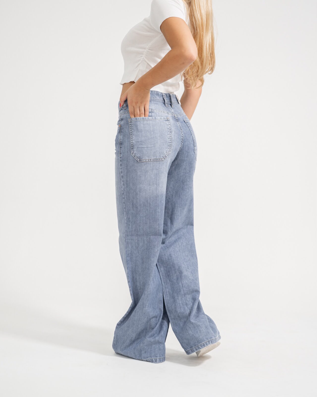 Jean Wide Leg Rigido Celeste - WhatsApp%20Image%202026-07-30%20at%2014.55.30.jpeg
