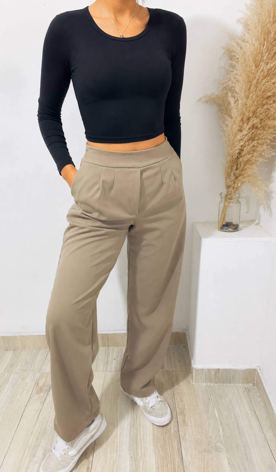 Pantalón Mom Sastrero - F3F78D4E-2B10-49D6-8623-A67B7F465050.png