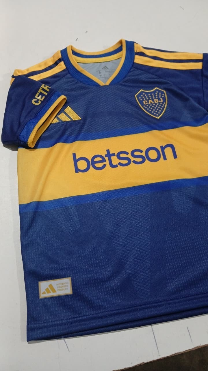Nuevo Ingreso de Camisetas Deportivas Escudo y Logos Bordados para Niños - Imagen 2
