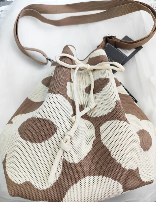 Bolso Bucket Tejido