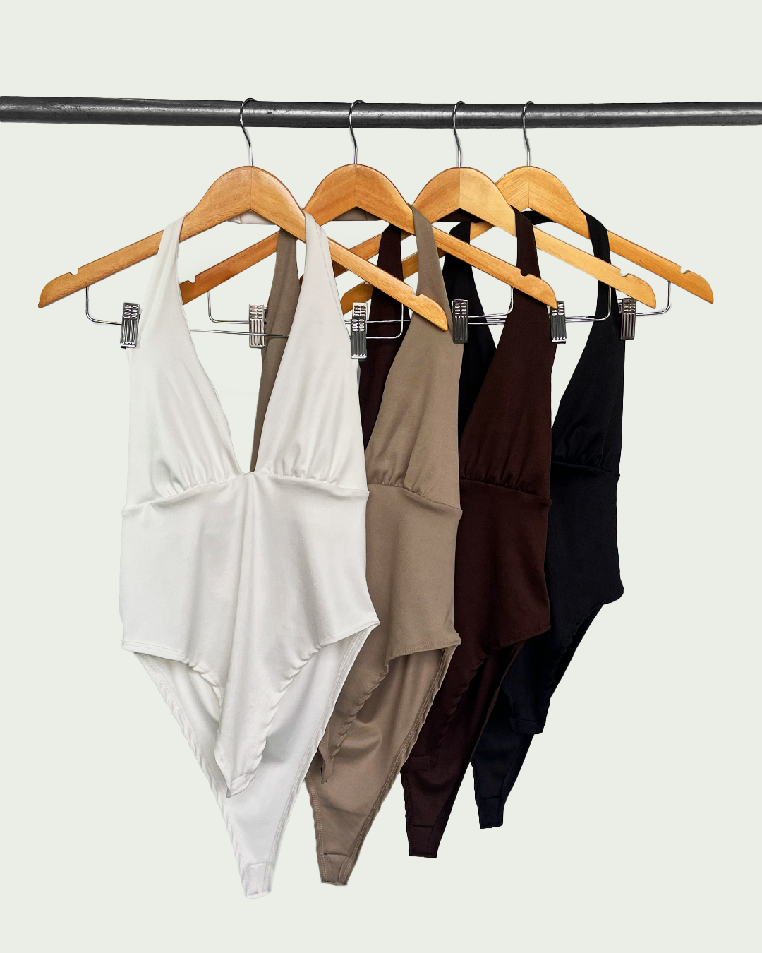 Body Microfibra Halter Escote V - Body_Microfibra_Halter_Escote%20V_perchero.png