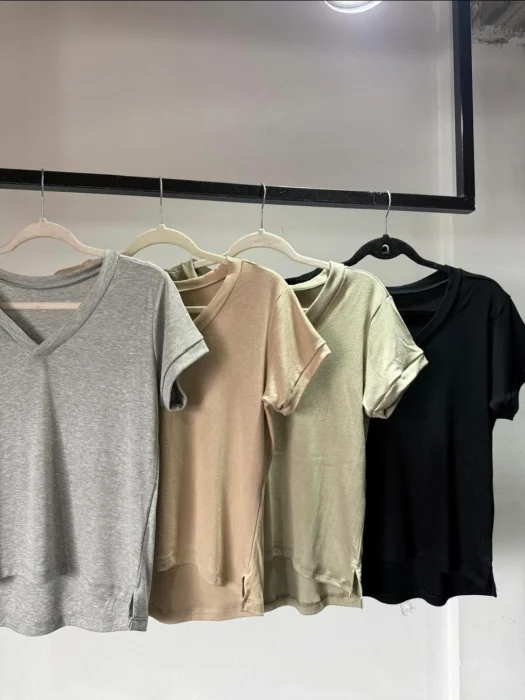 Remera Escote V