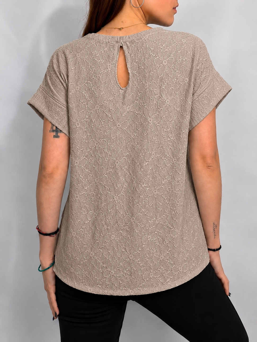 Remera de Broderie - E31A4D87-241A-4037-BF31-EDC41EAE5DBC.png