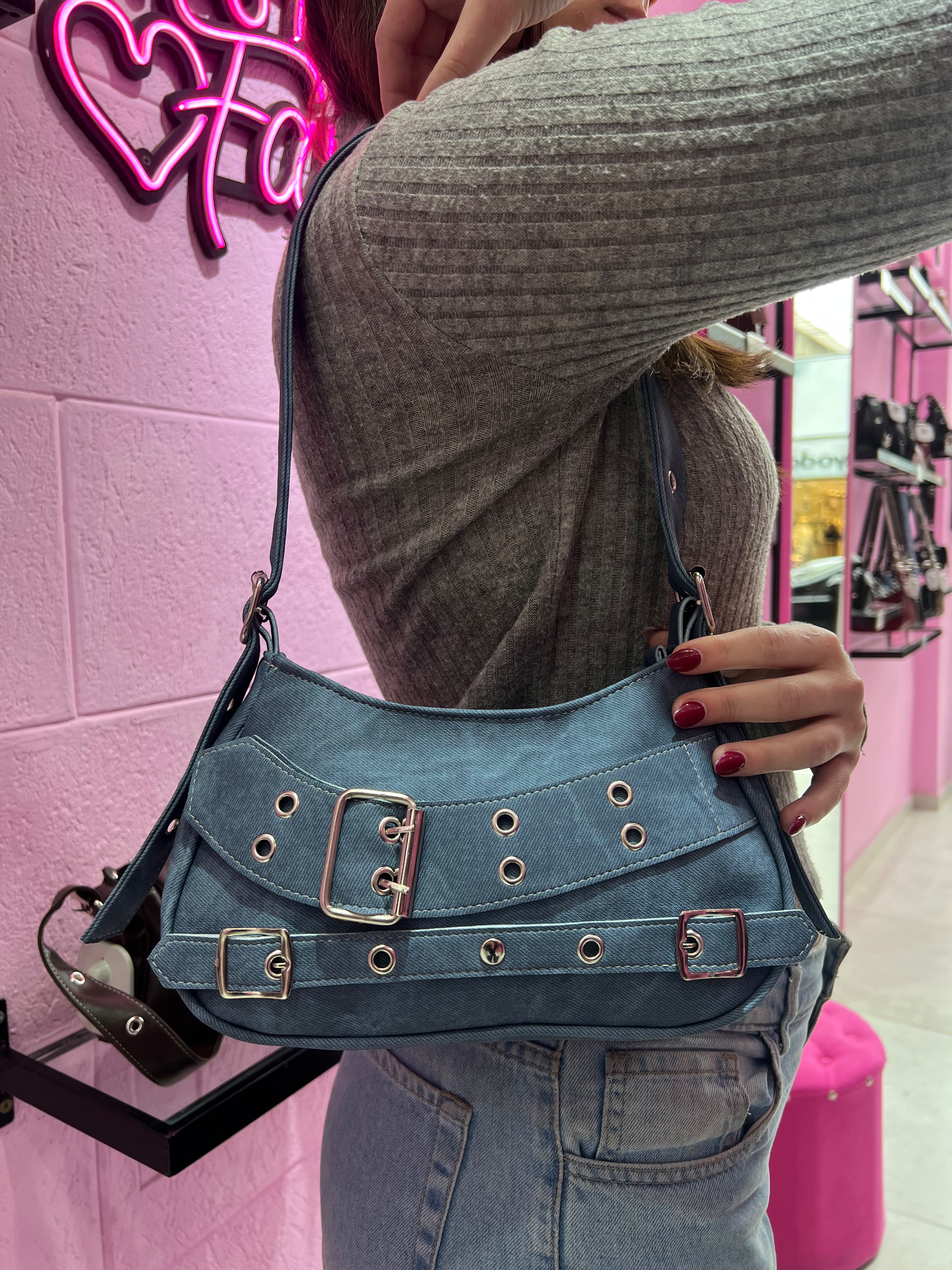 Cartera Mini Bag Baguette - dc4d00b0-603a-4667-a5b6-ebb3589c1b0a.jpeg