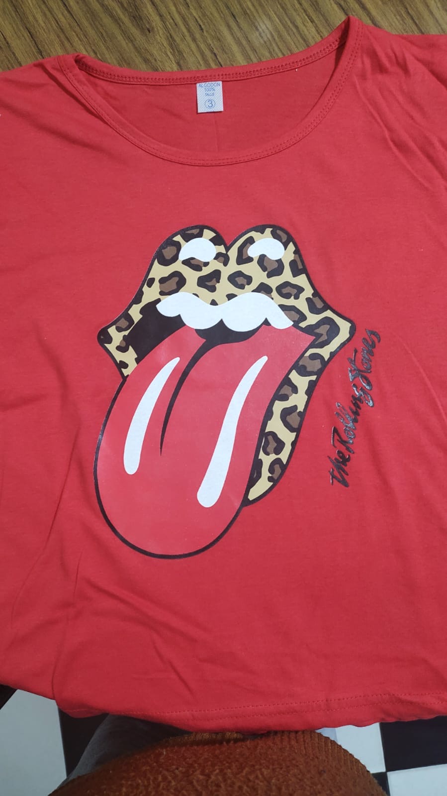 Remeras Baby Tee - cdf45460-5f29-4dfe-b02c-6368e61ec2d5.jpeg