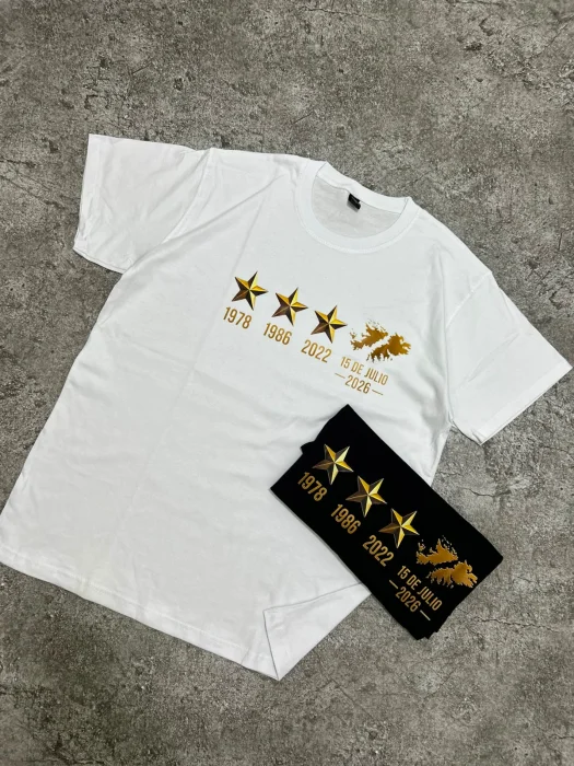 Remera Tendencia Malvinas y Estrella