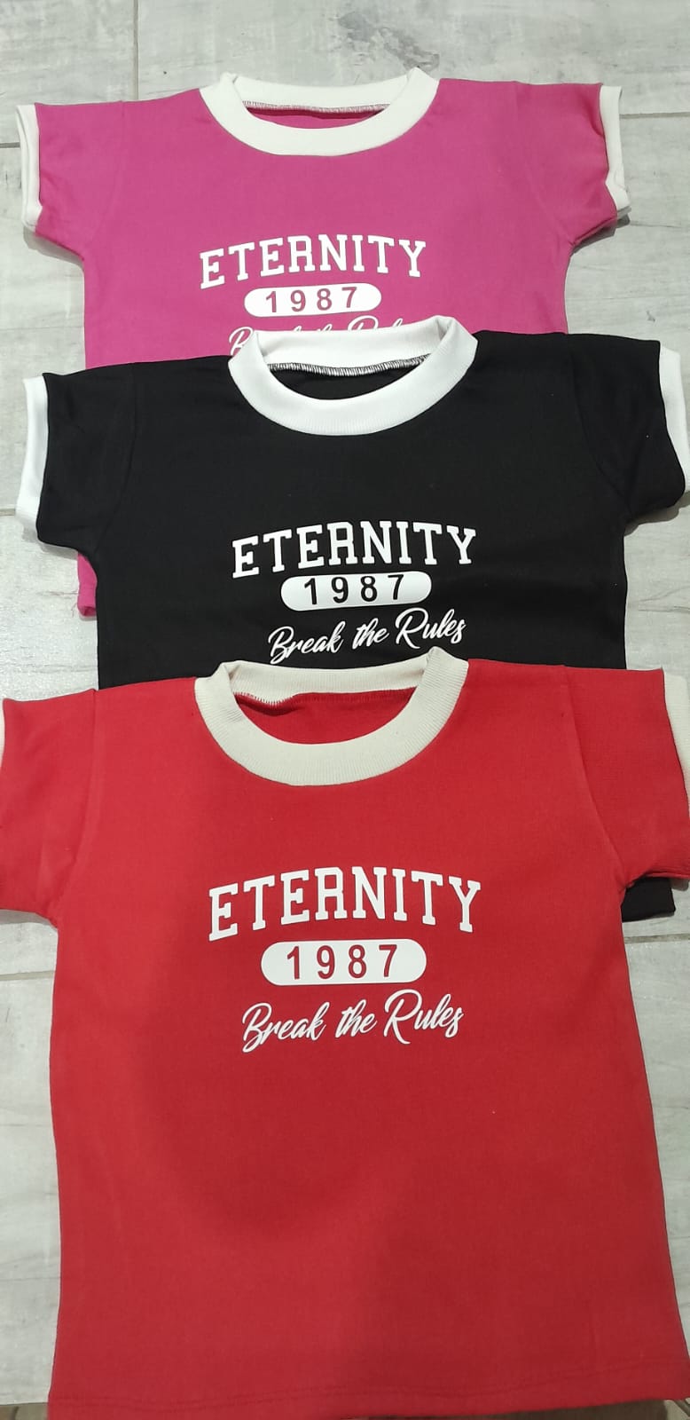 Remera con Borde - c54b1334-47d8-482a-b258-984033a342fe.jpeg