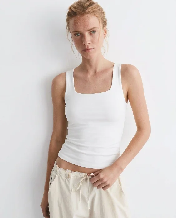 Musculosa Escote Cuadrado