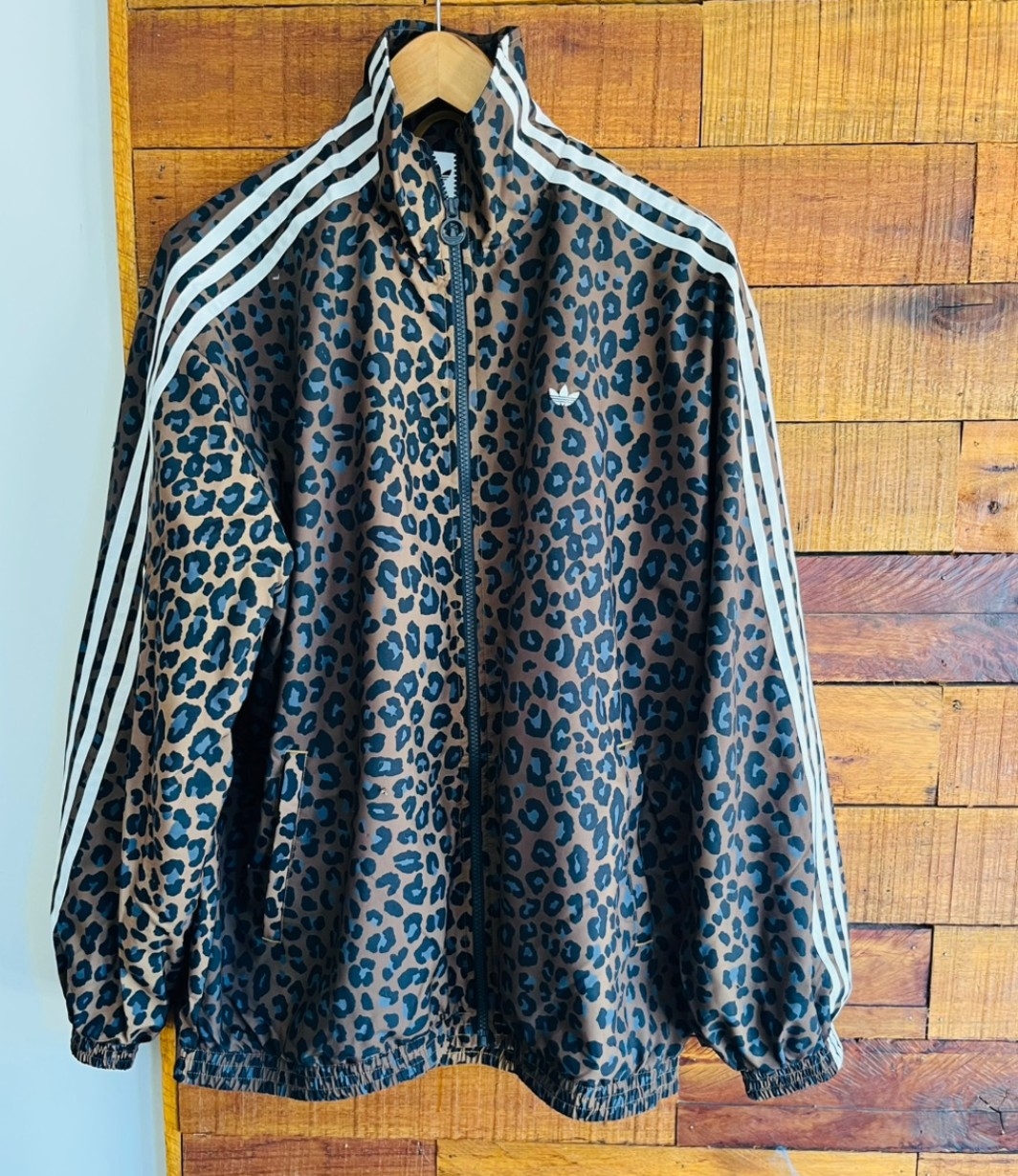Campera Over Print Adidas - Imagen 2