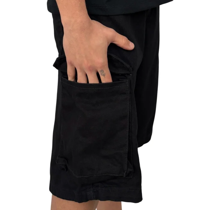 Bermuda Cargo Mom Negro